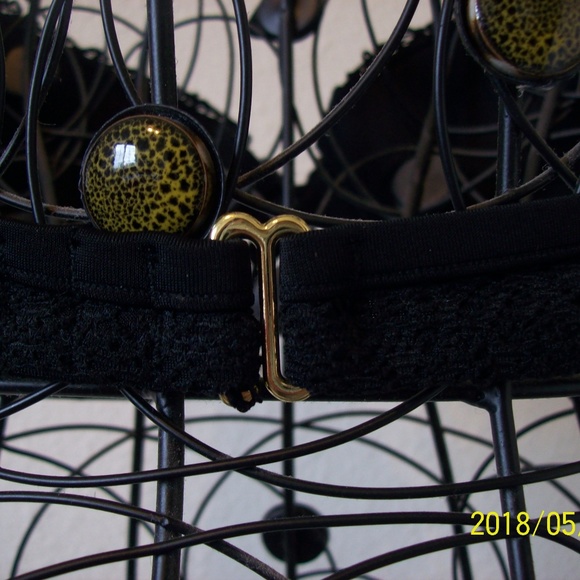 H&M Crochet Detail, 34A Bikini top, Black - Picture 4 of 6